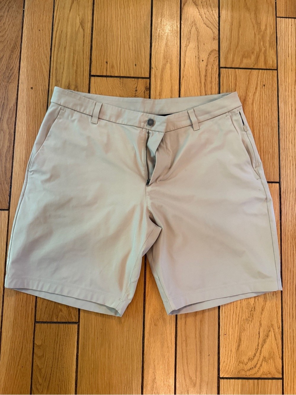 lululemon athletica Men's Light Tan Flat-Front Shorts